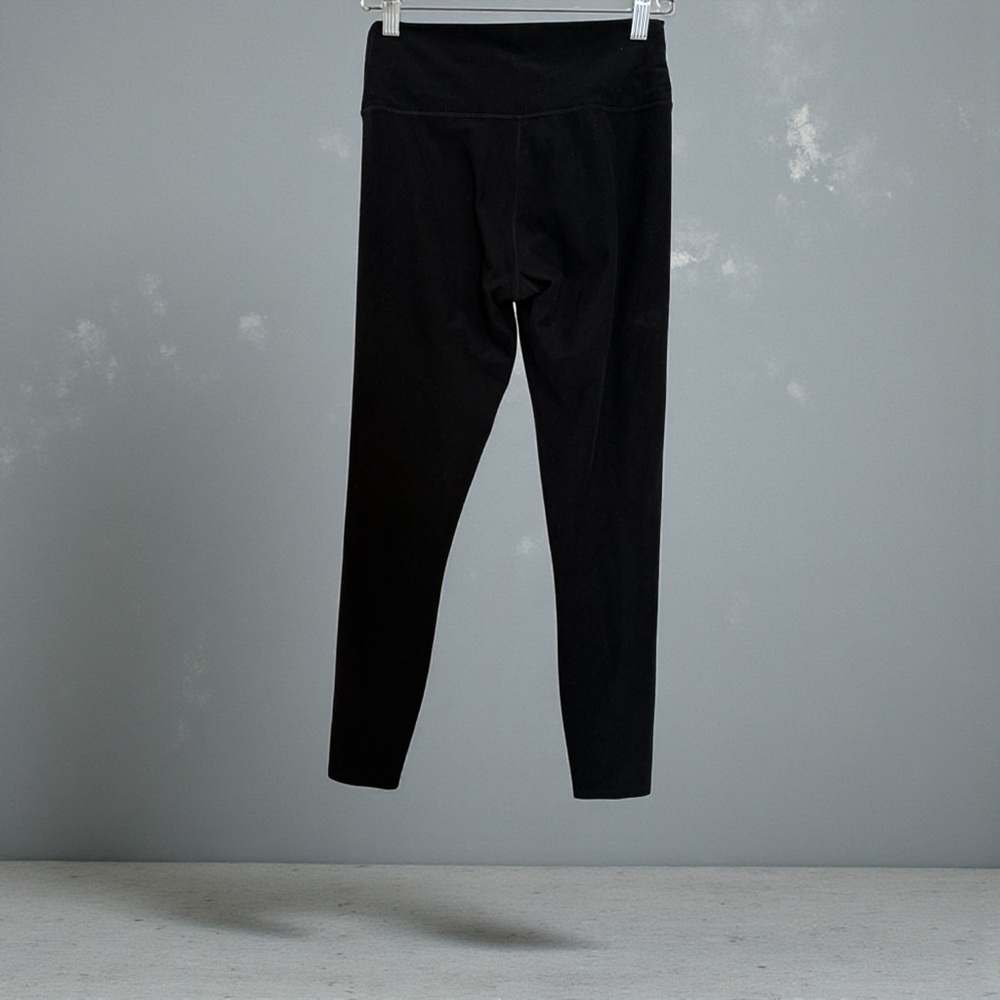 Abercrombie & Fitch Black V-Waist Leggings - Picture 6 of 7